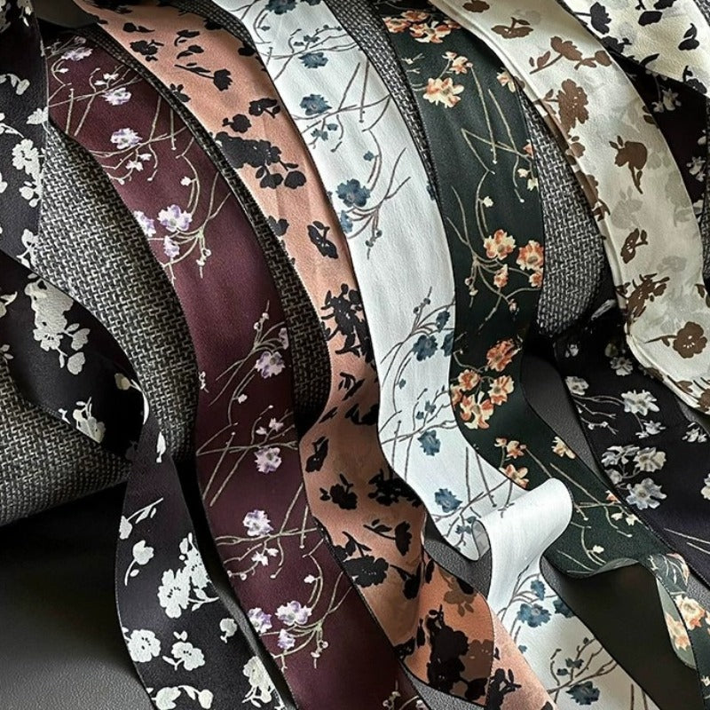 Dark Floral Print Ribbon · 25mm · Vintage Style Gift Wrapping