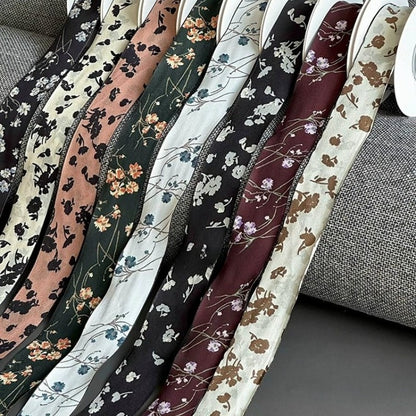 Dark Floral Print Ribbon · 25mm · Vintage Style Gift Wrapping