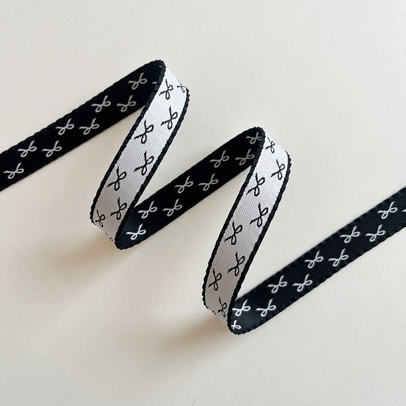Bow Print Satin Ribbon · Scallop Edge · 10mm · Gift Wrapping